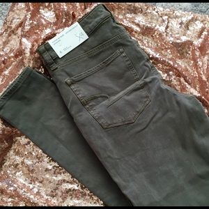 NWT Olive Green/Gray American Eagle Jeggings Sz 6